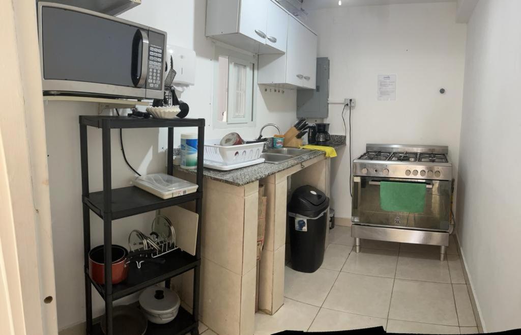 Hostal Familiar Carmencita Panama City Ngoại thất bức ảnh